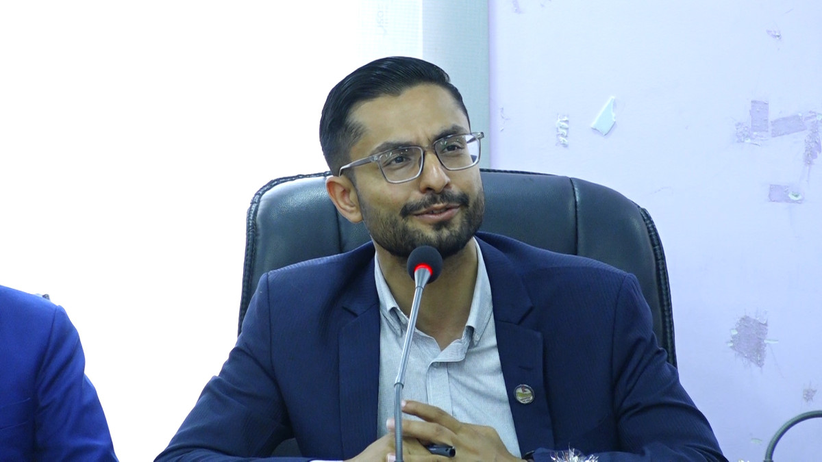 मन्त्रिपरिषद्कै सर्वाधिक धनी मन्त्रीका रूपमा शिक्षामन्त्री पोखरेल